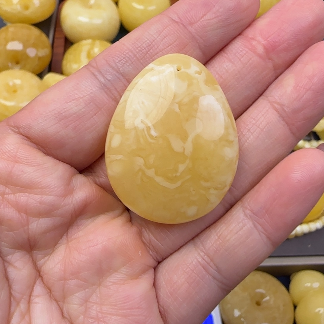 未镶嵌颈饰蜜蜡天然蜜蜡