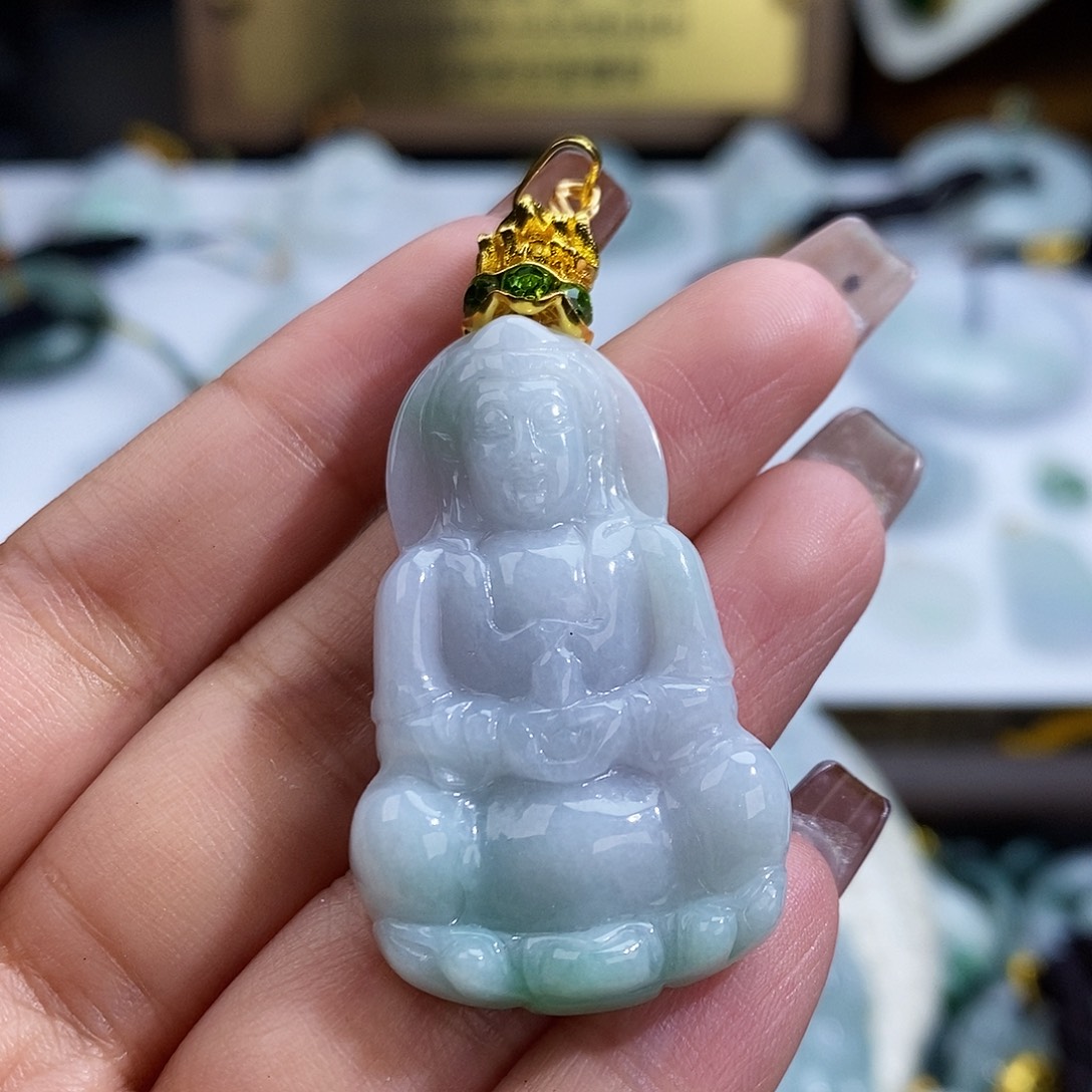 翡翠未镶嵌颈饰4542