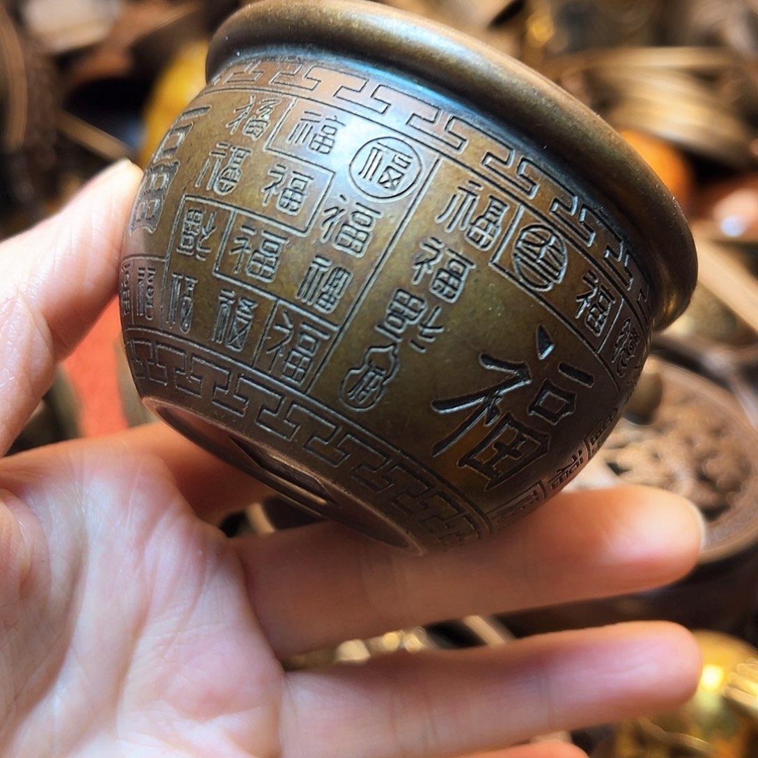 精美铜器工艺品等