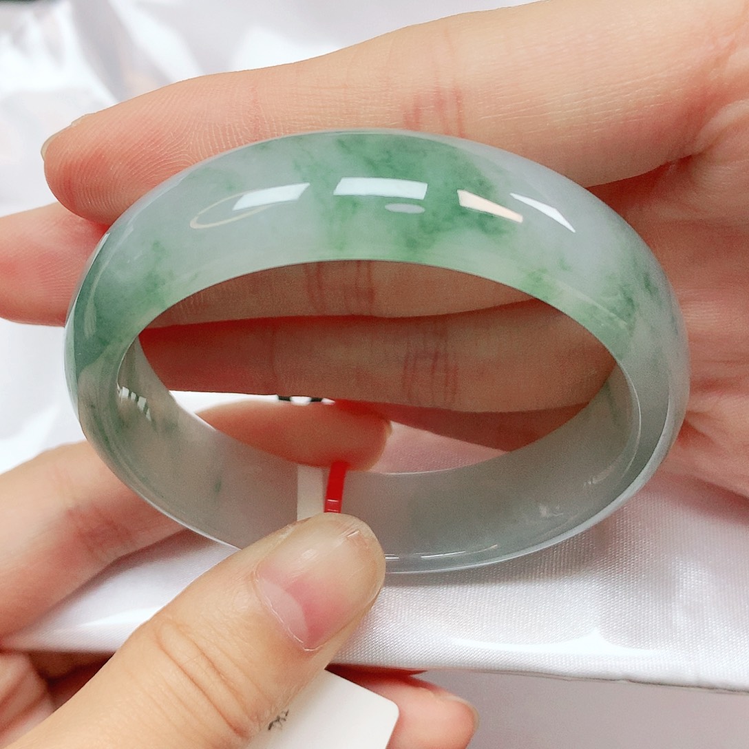 翡翠手镯未镶嵌翡翠手镯51