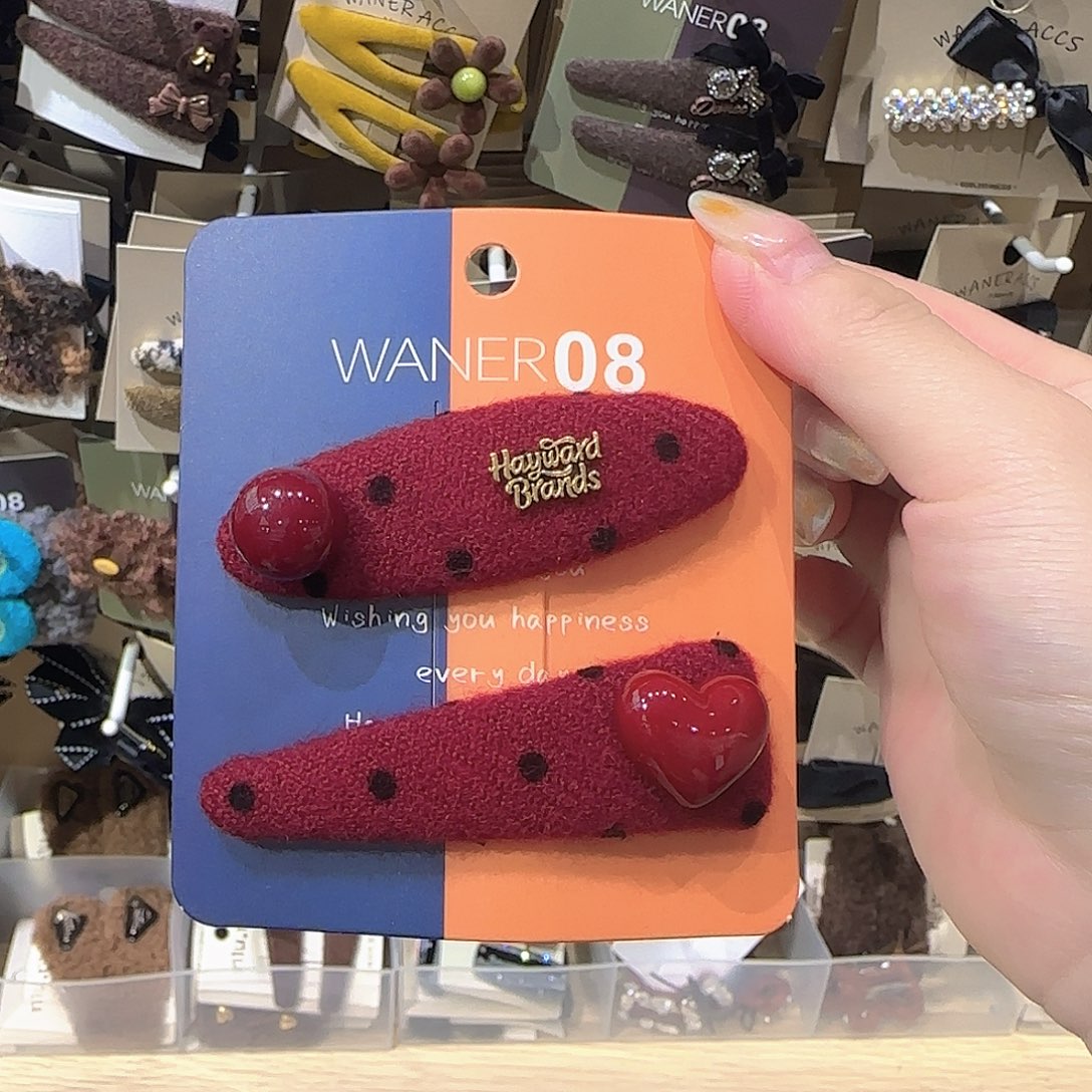 皮质非金属爱心拜拜