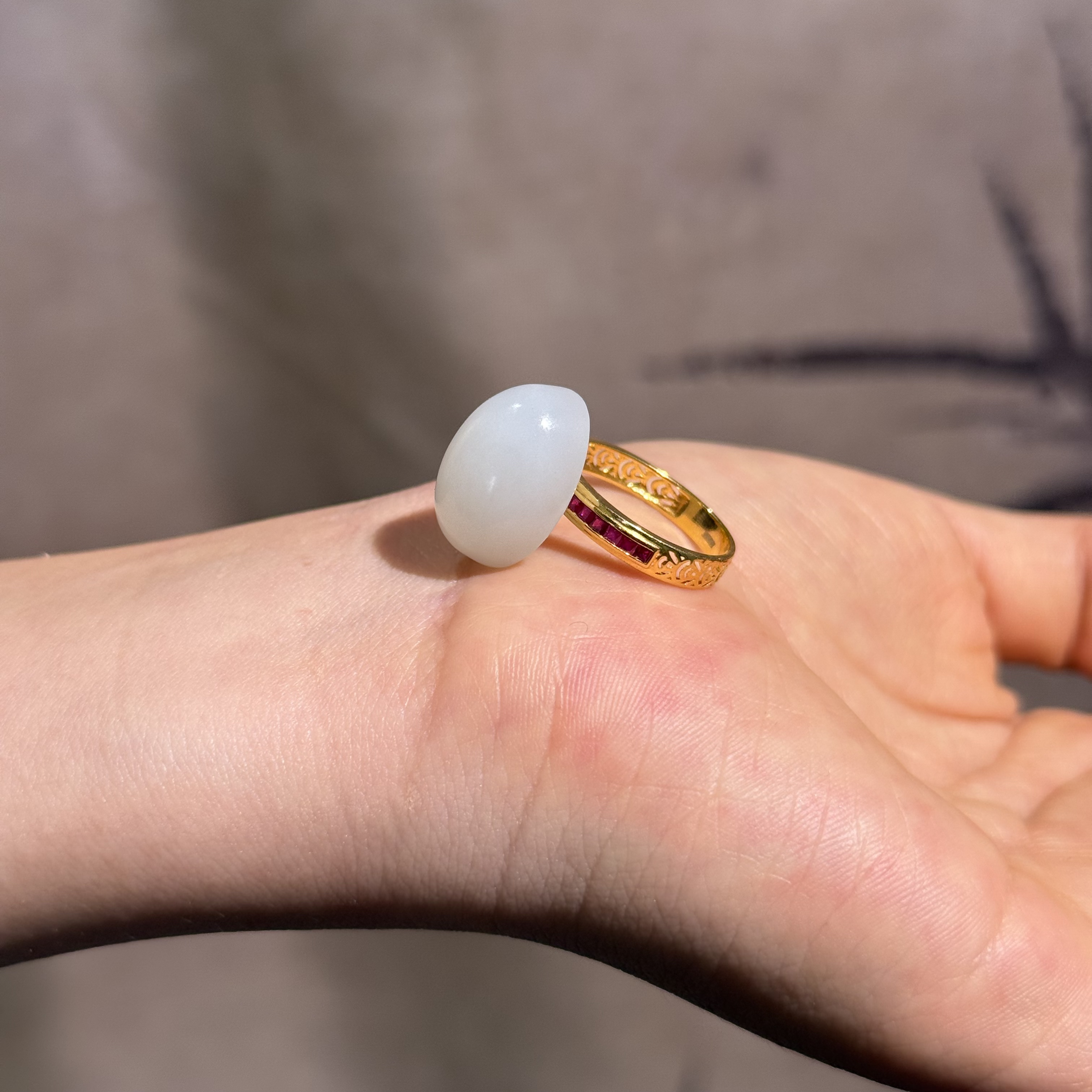 18k金羊脂白玉蛋面简约时尚个性精品指环13*18