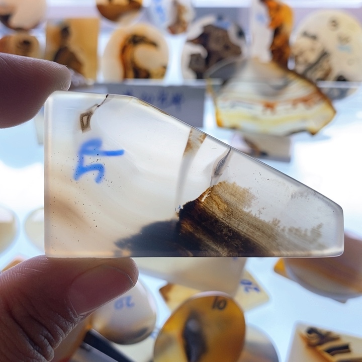 玛瑙/玉髓未镶嵌颈饰