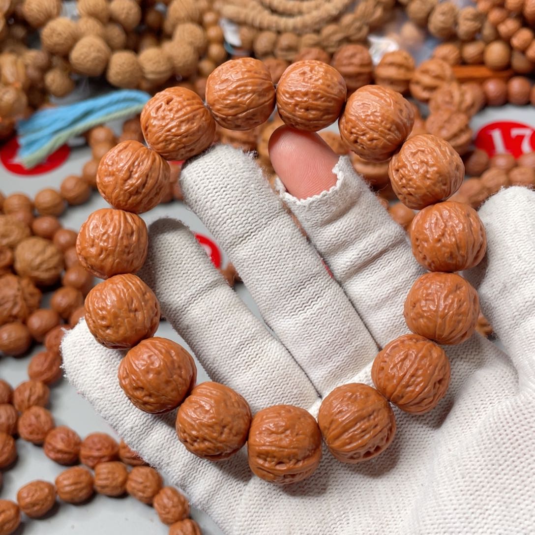 文玩核桃手串橘皮顺纹小方墩17.5mm