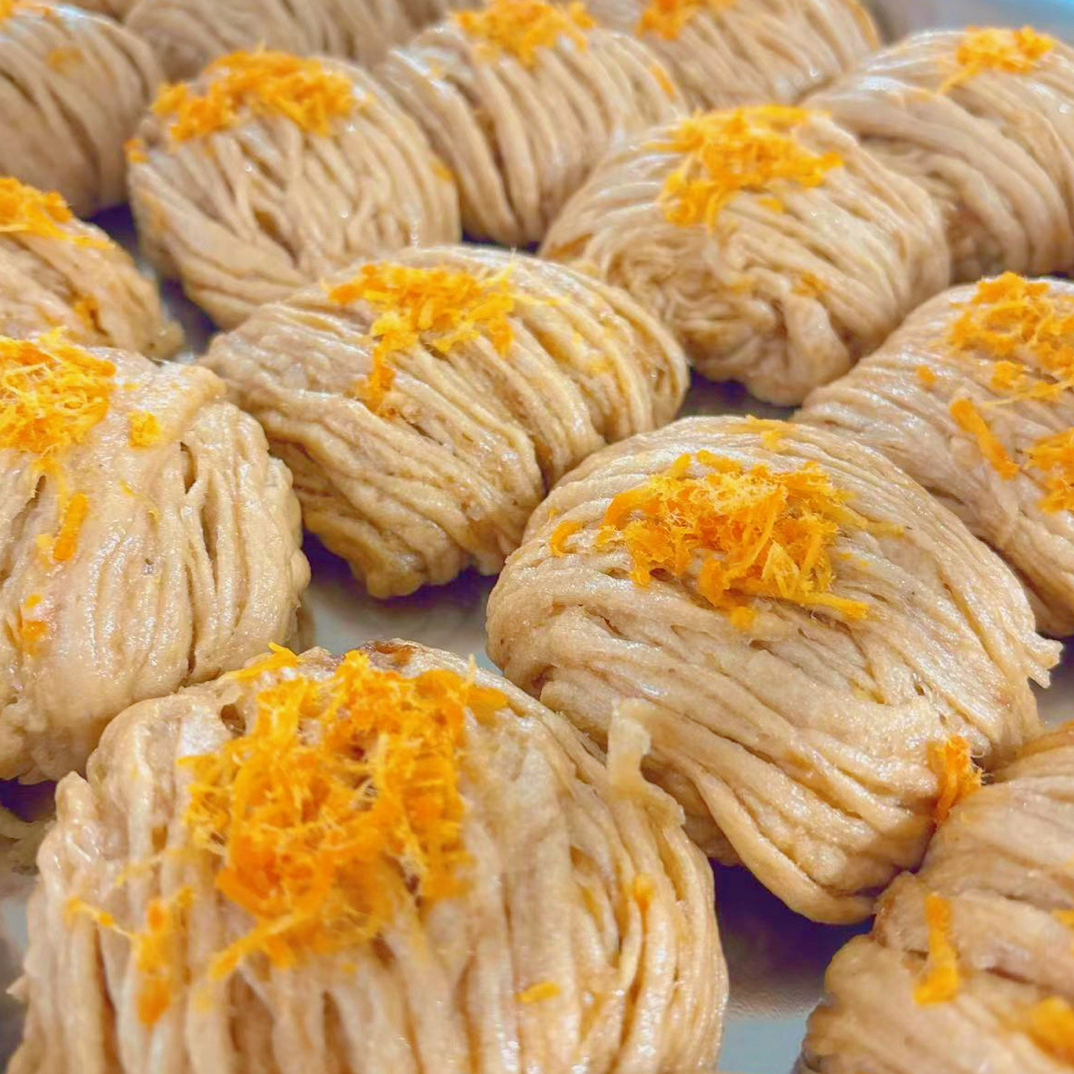 四川宜宾传统手作早餐燕窝丝银丝卷，口感软糯香甜里外丝丝分明