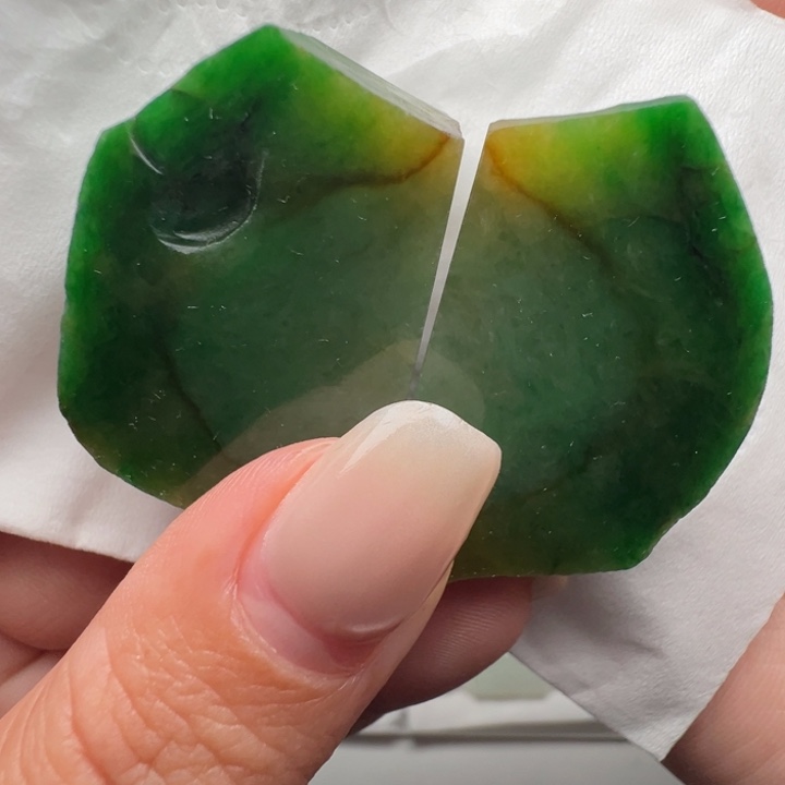 钱***翻定制翡翠未镶嵌不包工