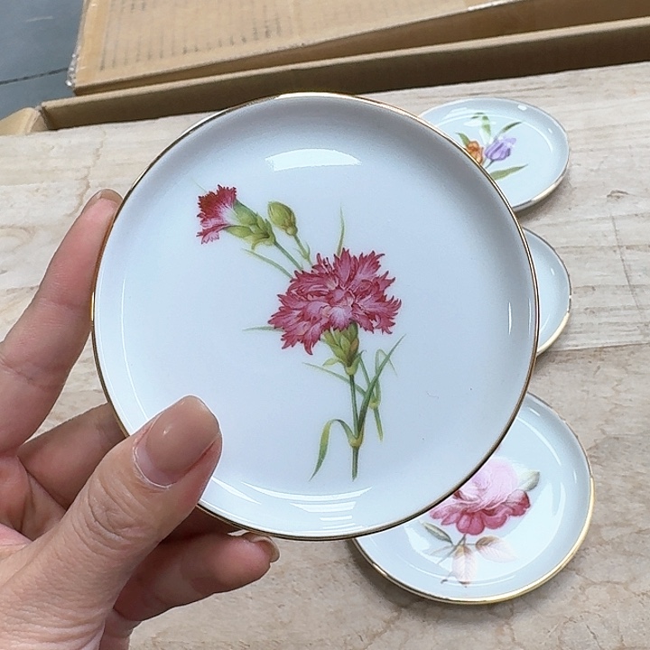 洋*娃瓷器。   瓷器。      