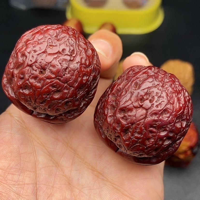 【闪购商品】把件文玩核桃玲**J41尺龙珠56,6克