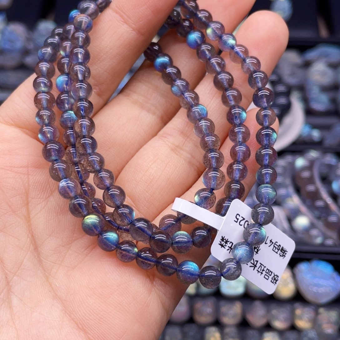 长石手串未镶嵌R****a5.4左右