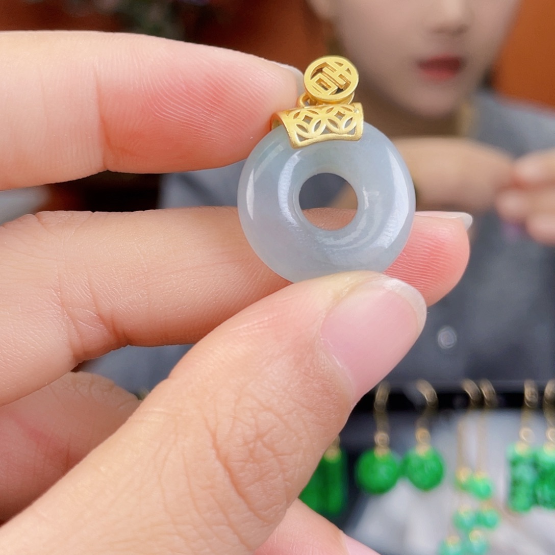 翡翠未镶嵌耳饰饰品