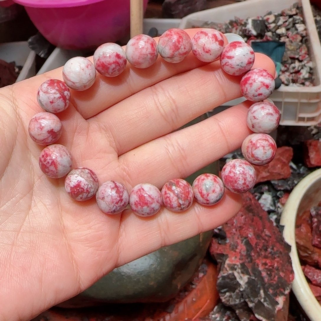 天然辰砂原石手串11