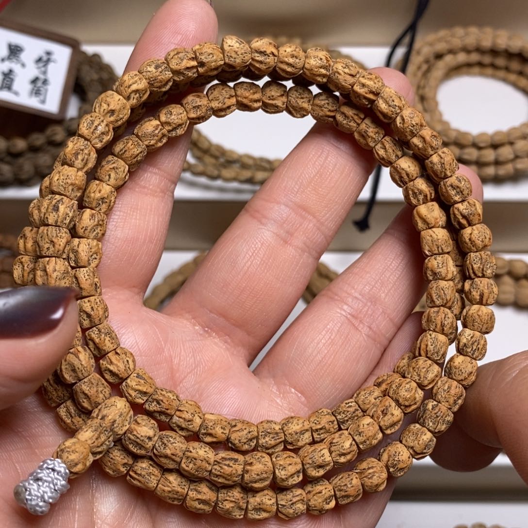 柏香籽/百香籽吊坠