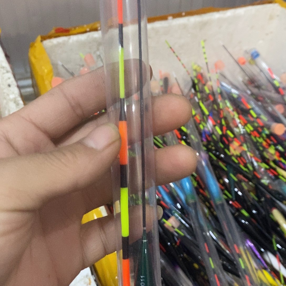 雨***！20号鱼漂。，，，，，，，，，