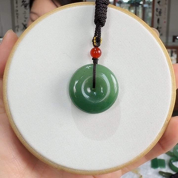 密玉（石英质玉）未镶嵌吊坠