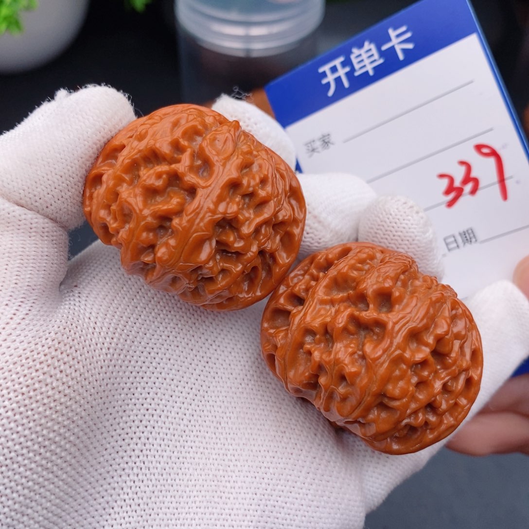 文玩核桃把件42苹果园339