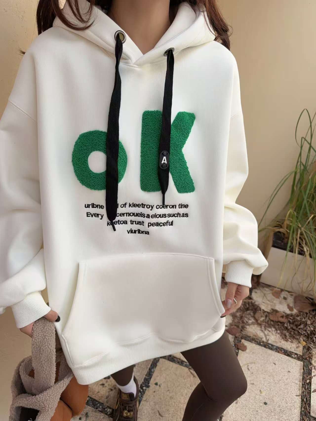 轻职风秋季卫衣上衣连帽韩版女士抽绳连帽卫衣休闲带帽