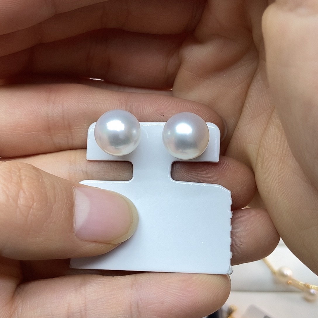 耳饰海水珍珠18K金镶嵌