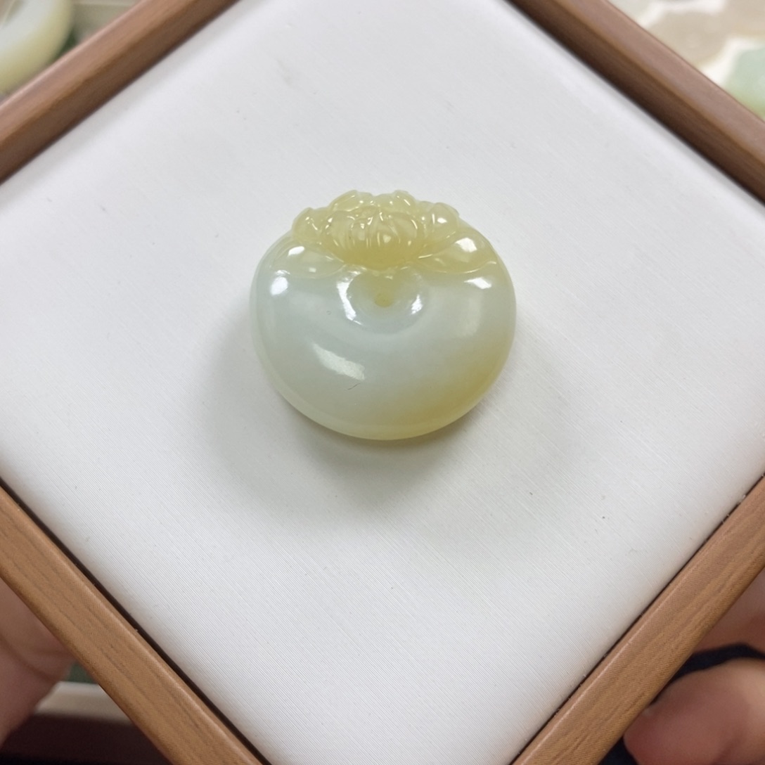 【闪购商品】和田玉吊坠未镶嵌