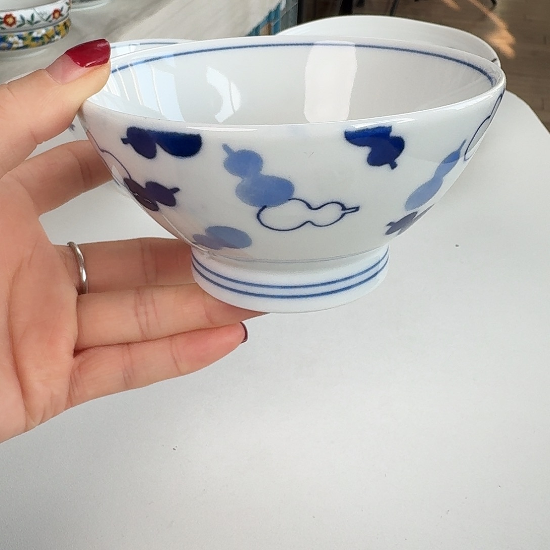 瓷片1只12厘米葫芦高脚足饭碗