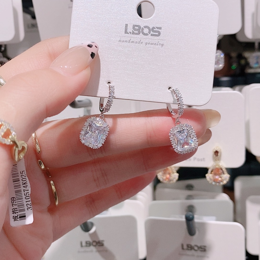 锆石铜合金合金银色