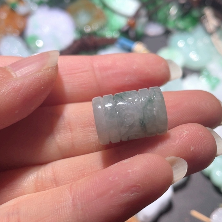 【闪购商品】翡翠颈饰未镶嵌天然翡翠