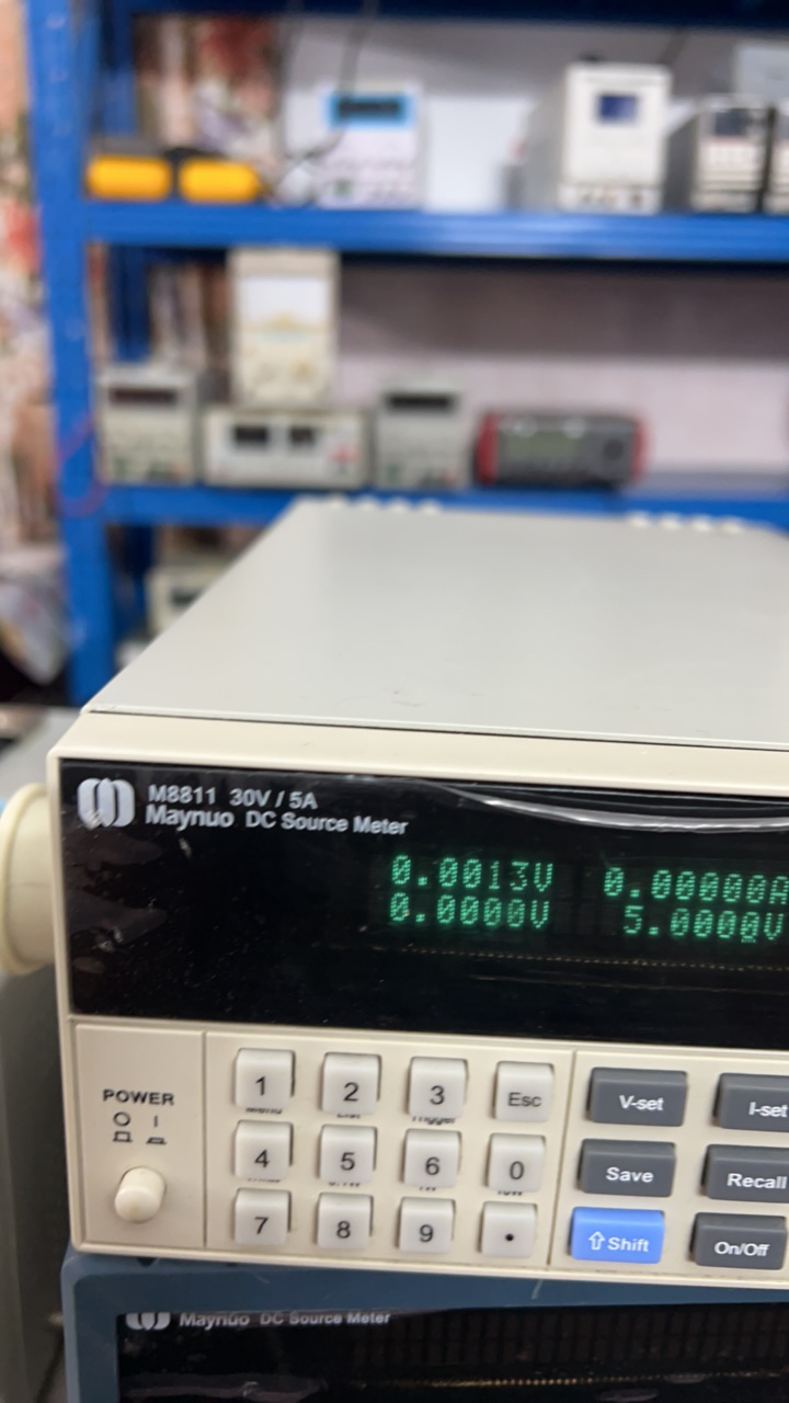 9新  8811可编程直流稳压电源30V5Ａ有电流尾数看直播介绍