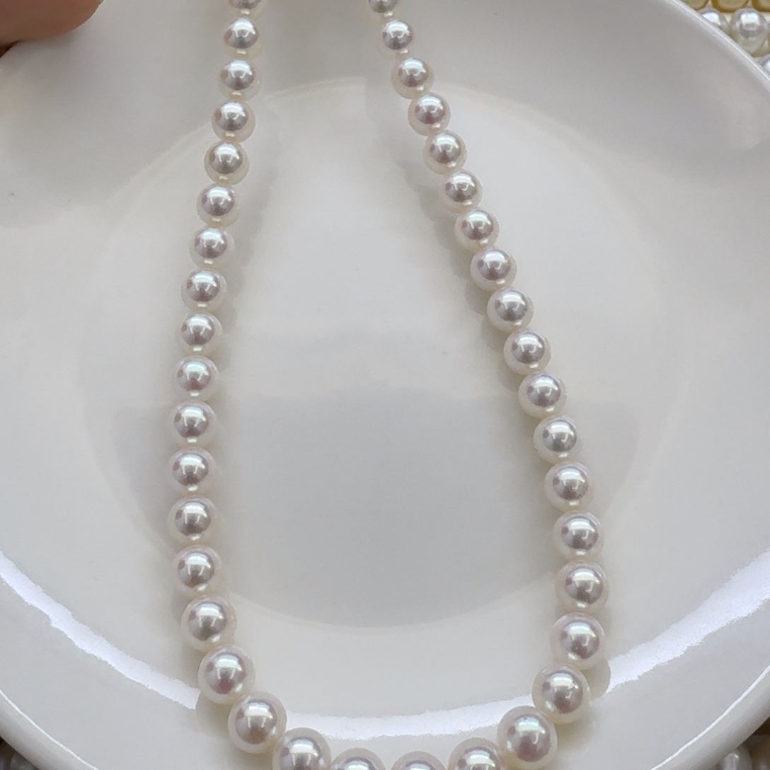 未镶嵌海水珍珠颈饰