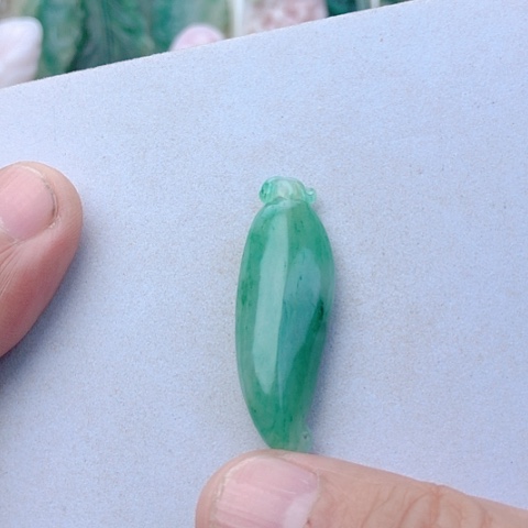 未镶嵌独山玉吊坠(不含链)じ****月