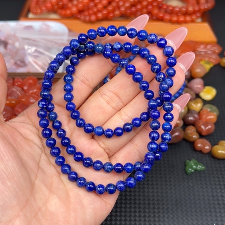 青金石未镶嵌颈饰