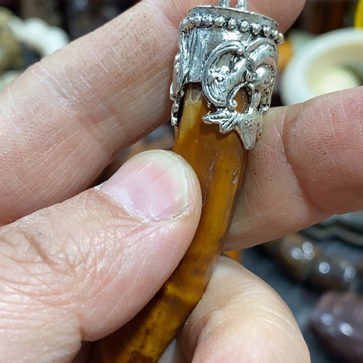 滴血莲花菩提吊坠