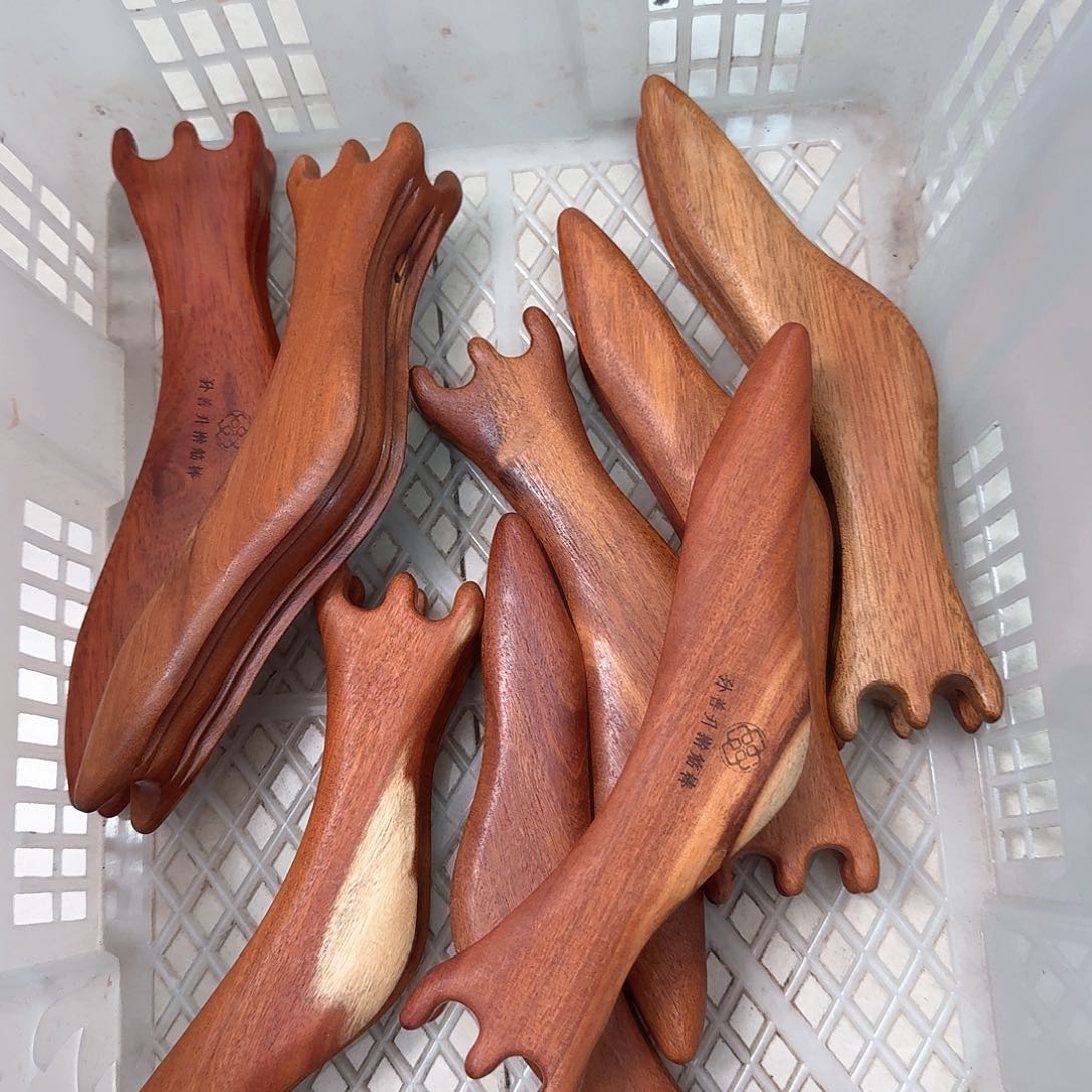 红檀木脚部放松工具瑕疵