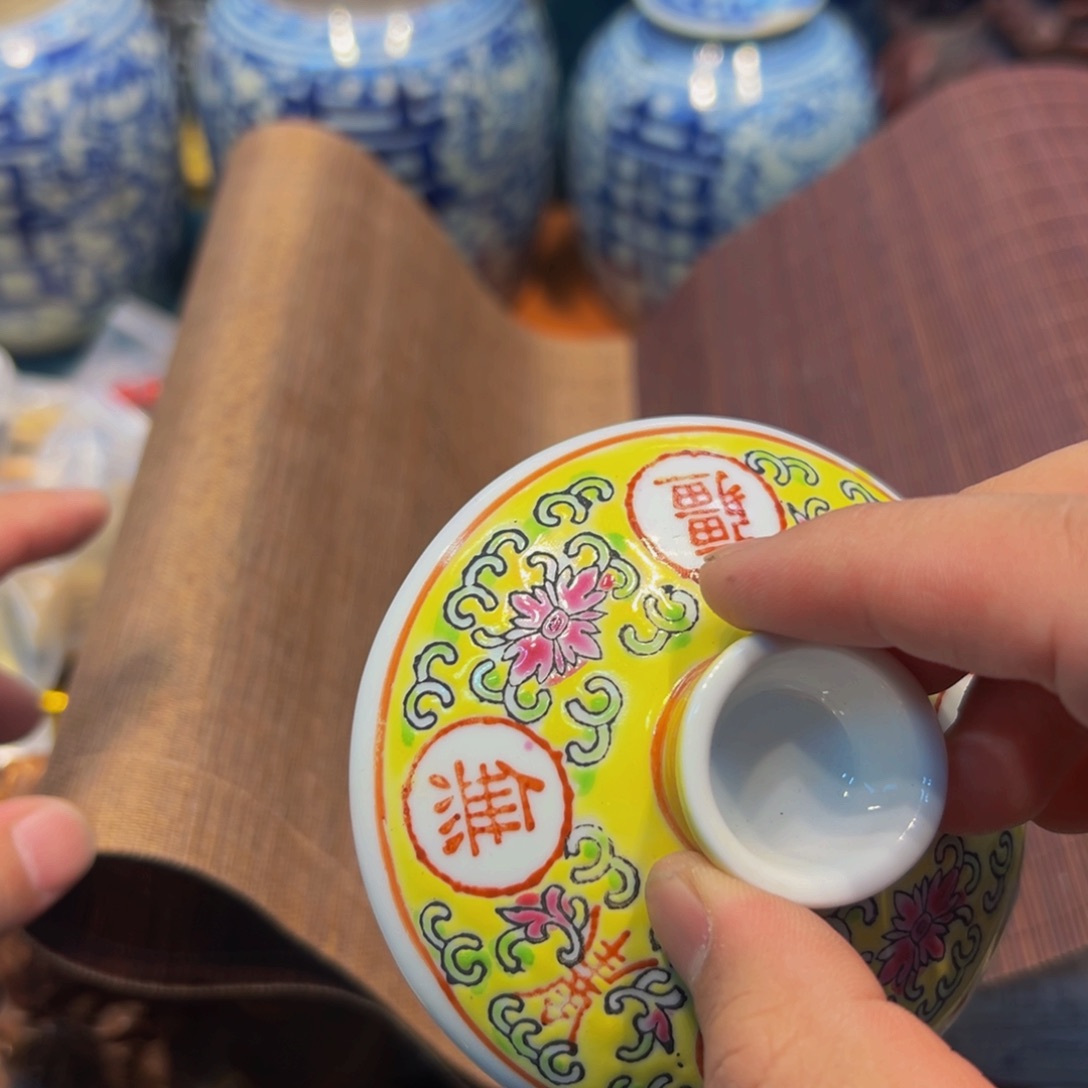 瓷器花瓶瓷器花瓶瓷器