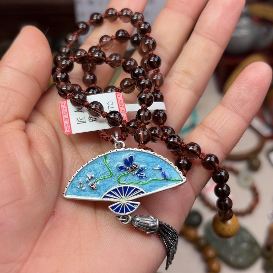 岫岩河磨玉（透闪石质玉）颈饰未镶嵌辫****）