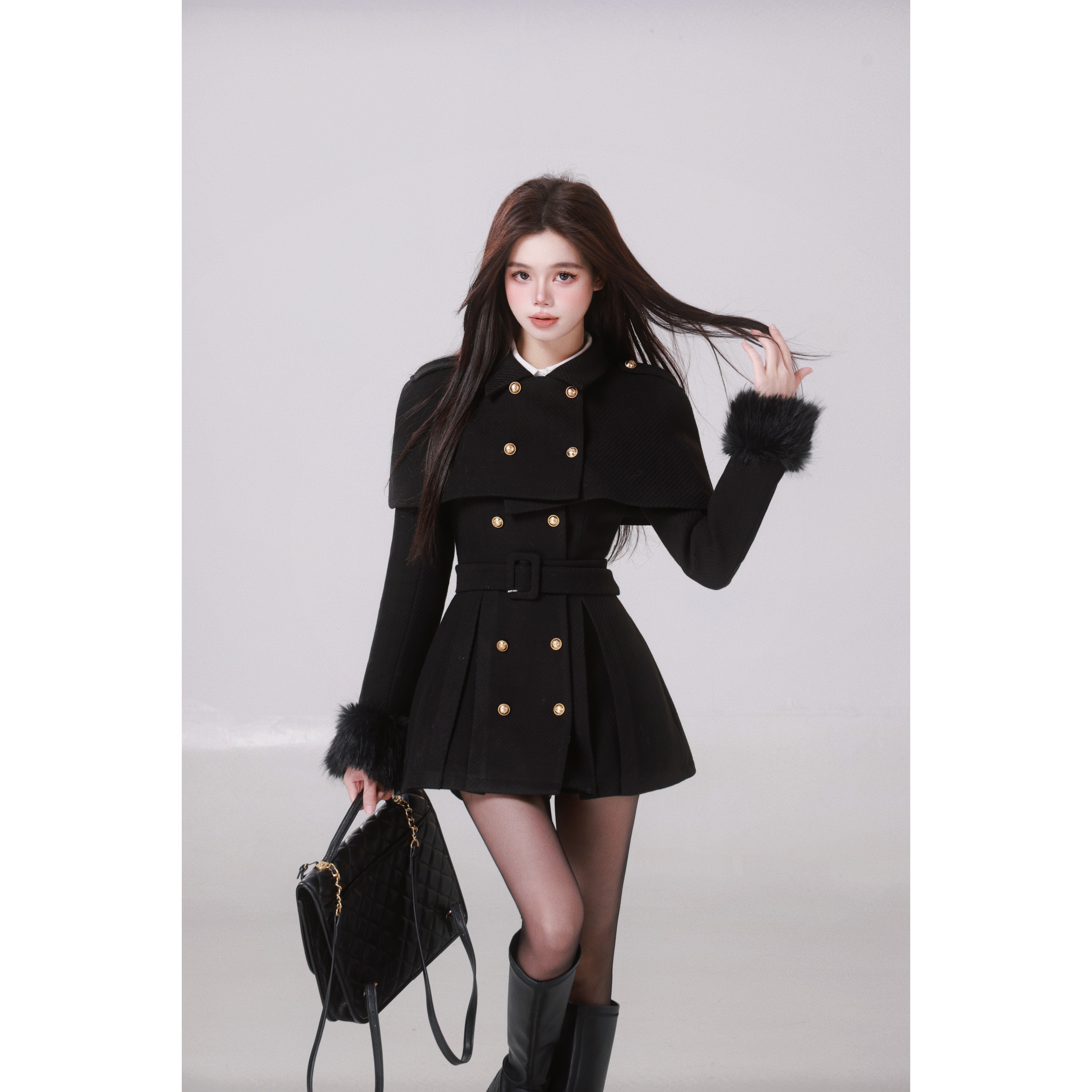 青青-WAHJU【黑色契约】冬款显瘦修身黑色有夹棉呢子斗篷外套9073W