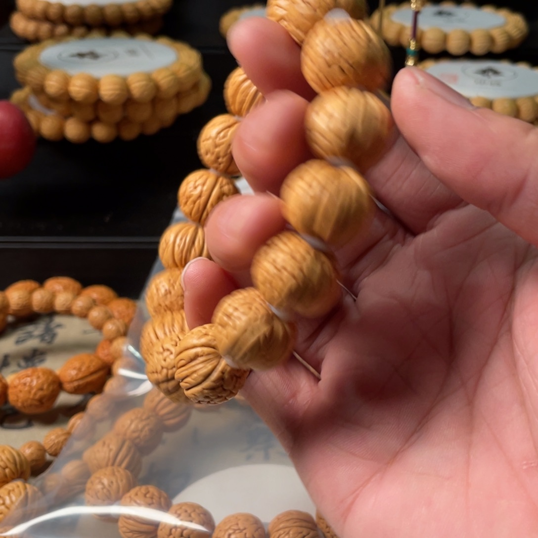 佳***班手串桃核铁扇公主6#