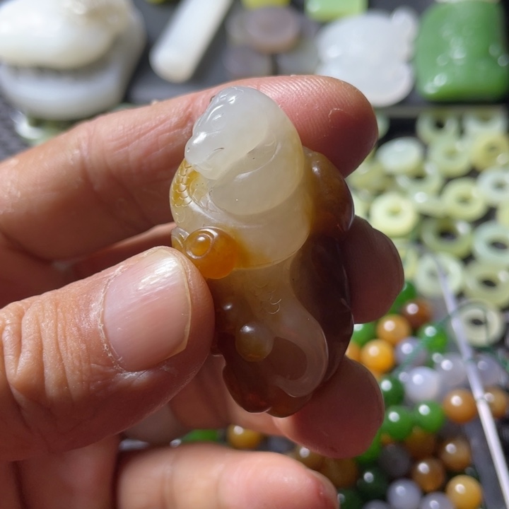 和田玉未镶嵌吊坠(不含链)