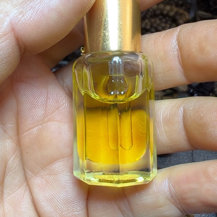 沉香碎屑沉香沉水白棋5克