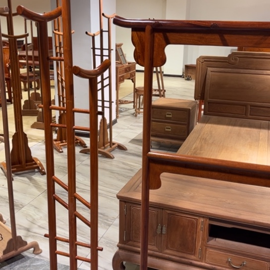 紫檀木类家具小****嗒缅花衣架2个