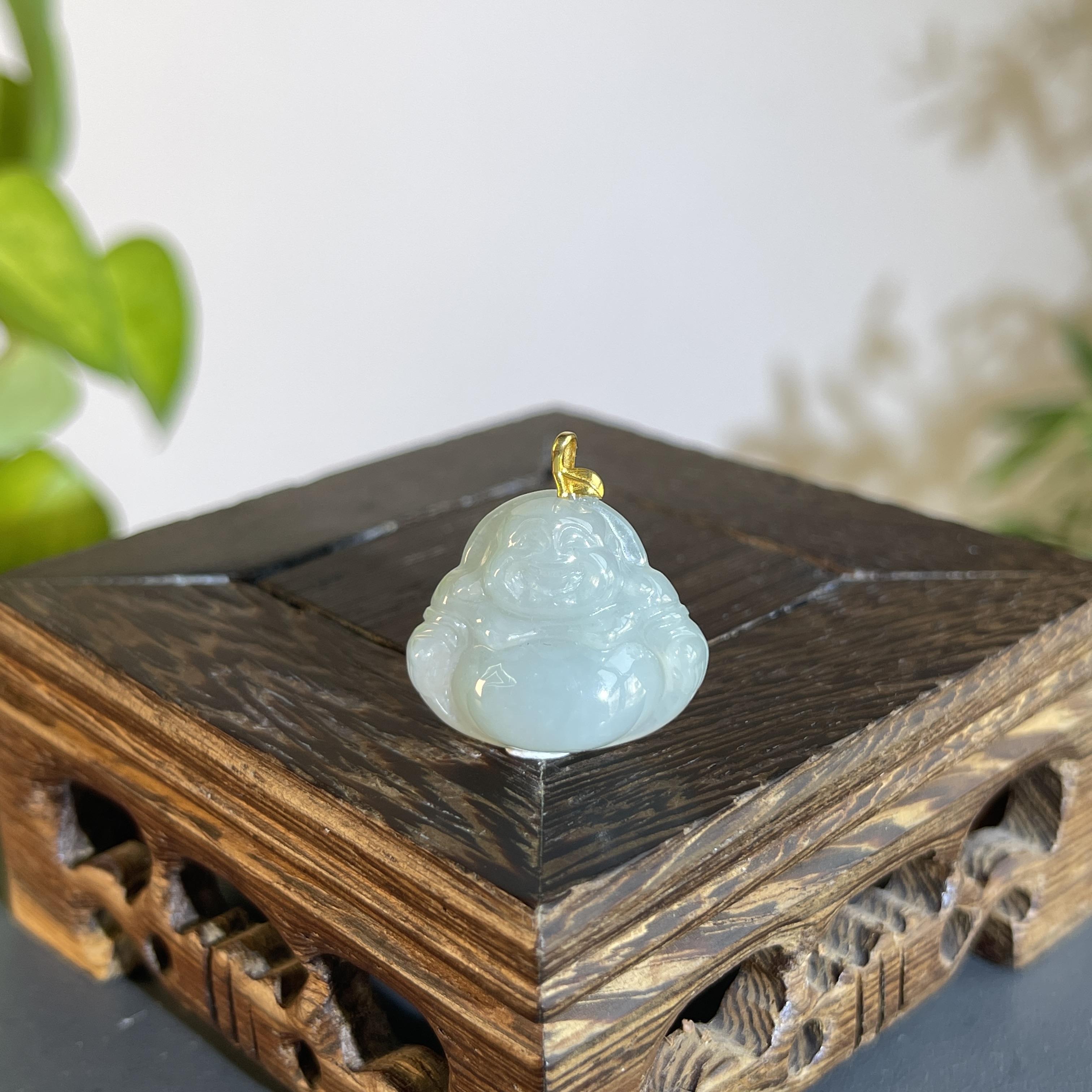 JXB10-014 天然缅甸A货翡翠 18K金扣佛公