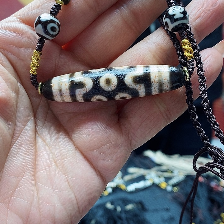 玛瑙/玉髓颈饰合金