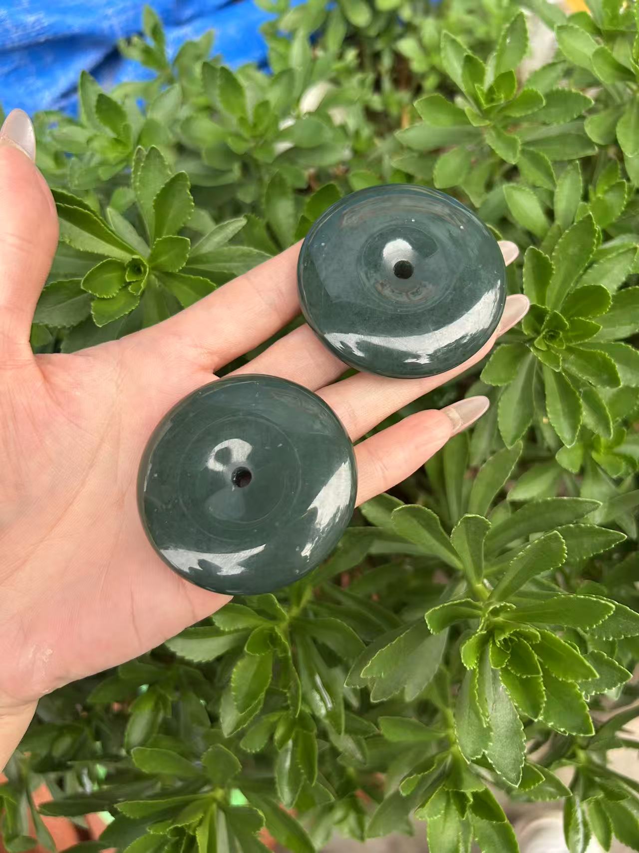 D153 天然和田玉沙枣青平安扣吊坠 拍一发一多样性发其一