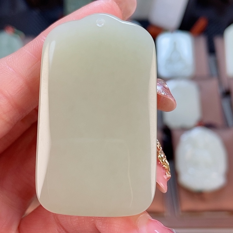 【闪购商品】和田玉颈饰未镶嵌