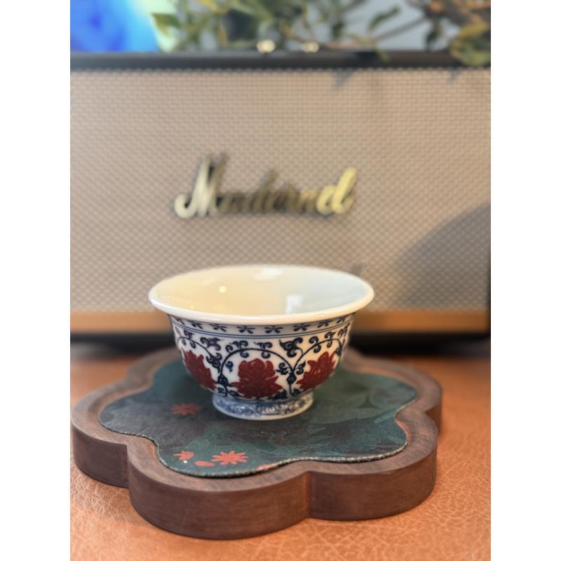 A129【蜕观堂】景德镇手工手绘青花釉里红缠枝莲压手杯  80ml  