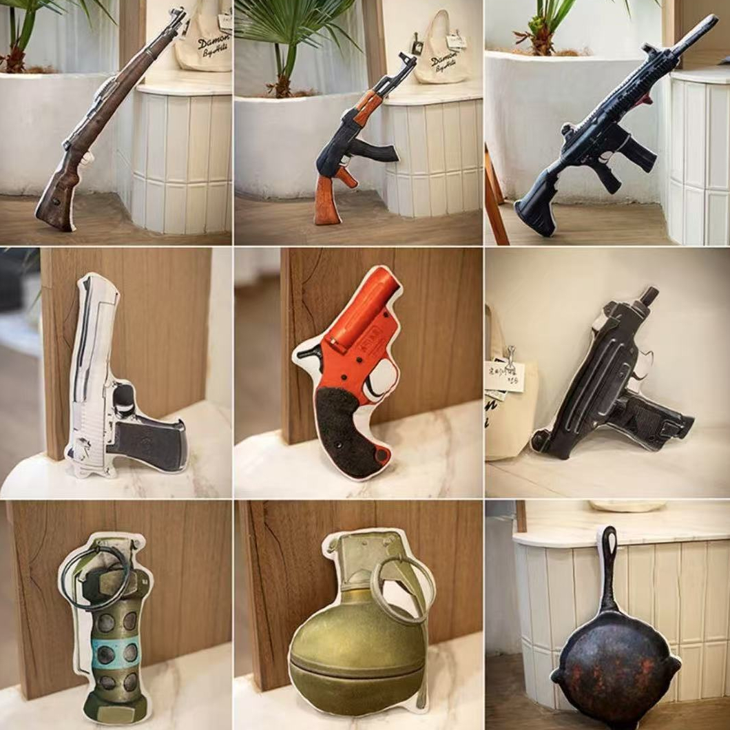 吃鸡游戏和平精英男孩吃鸡抱枕毛绒玩具布娃娃玩偶