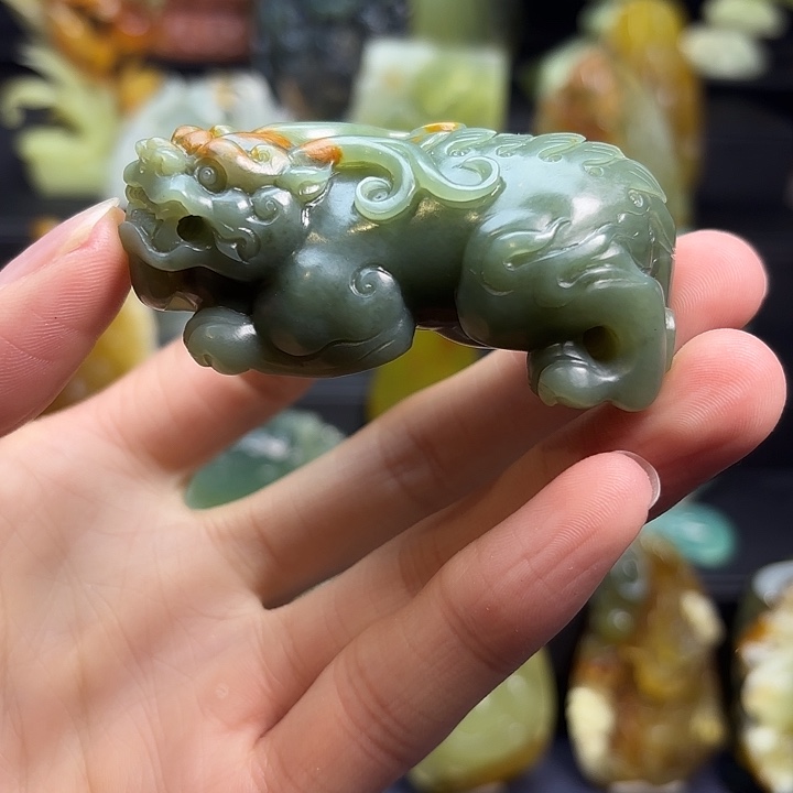 未镶嵌和田玉把件东**飞