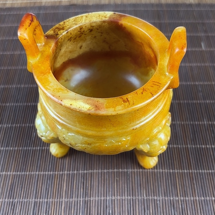 老***.和田玉未镶嵌挂件