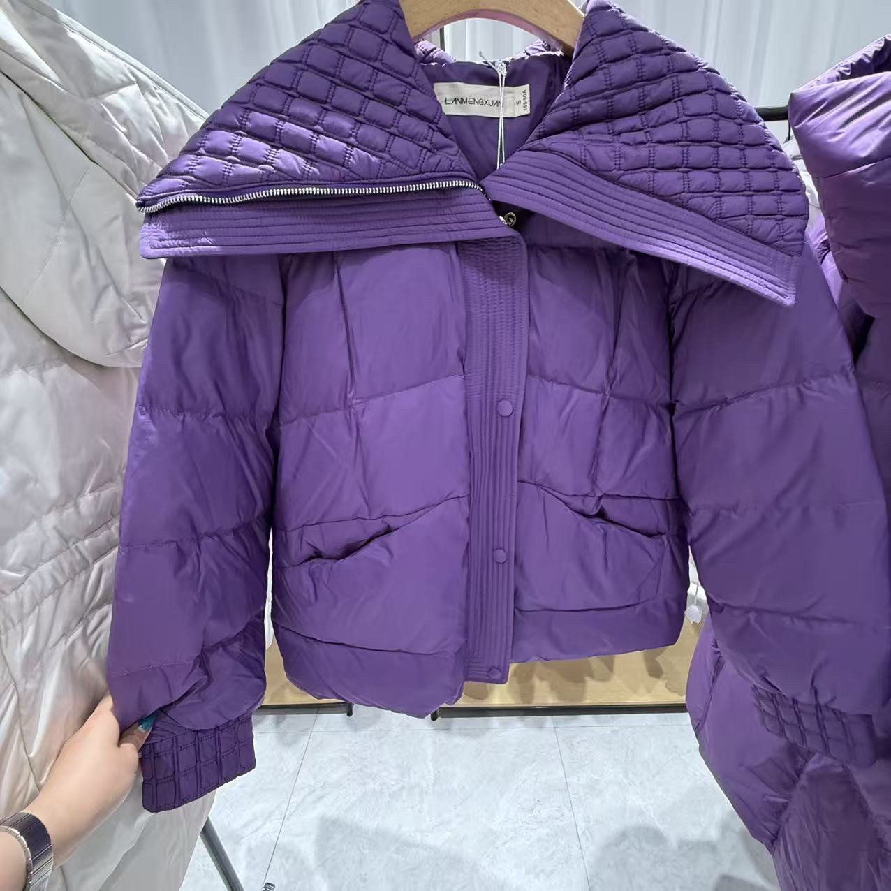冬季羽绒服 白鸭绒