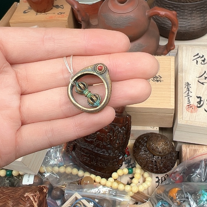 工艺品陶瓷多样性发一个
