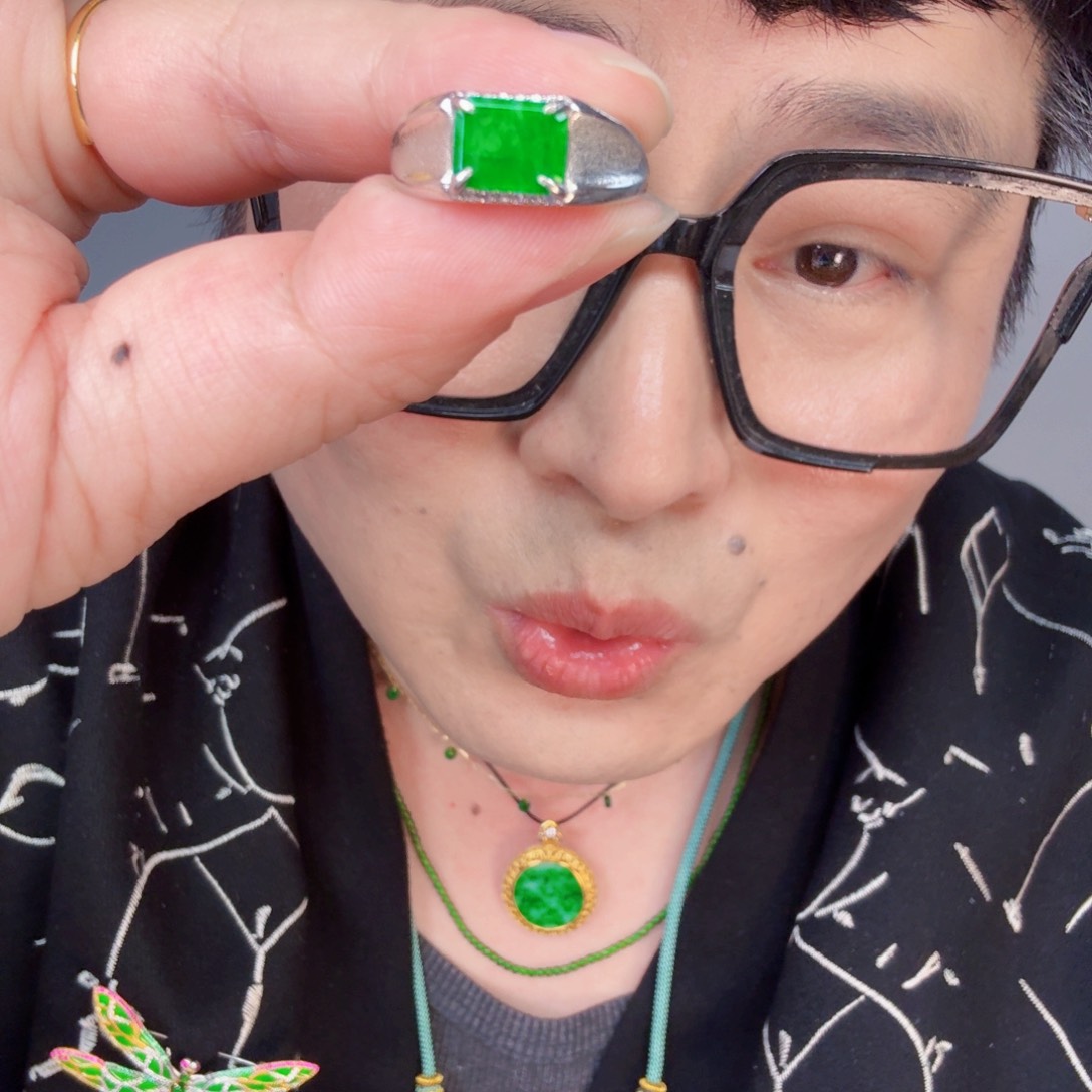 翡翠颈饰未镶嵌一个