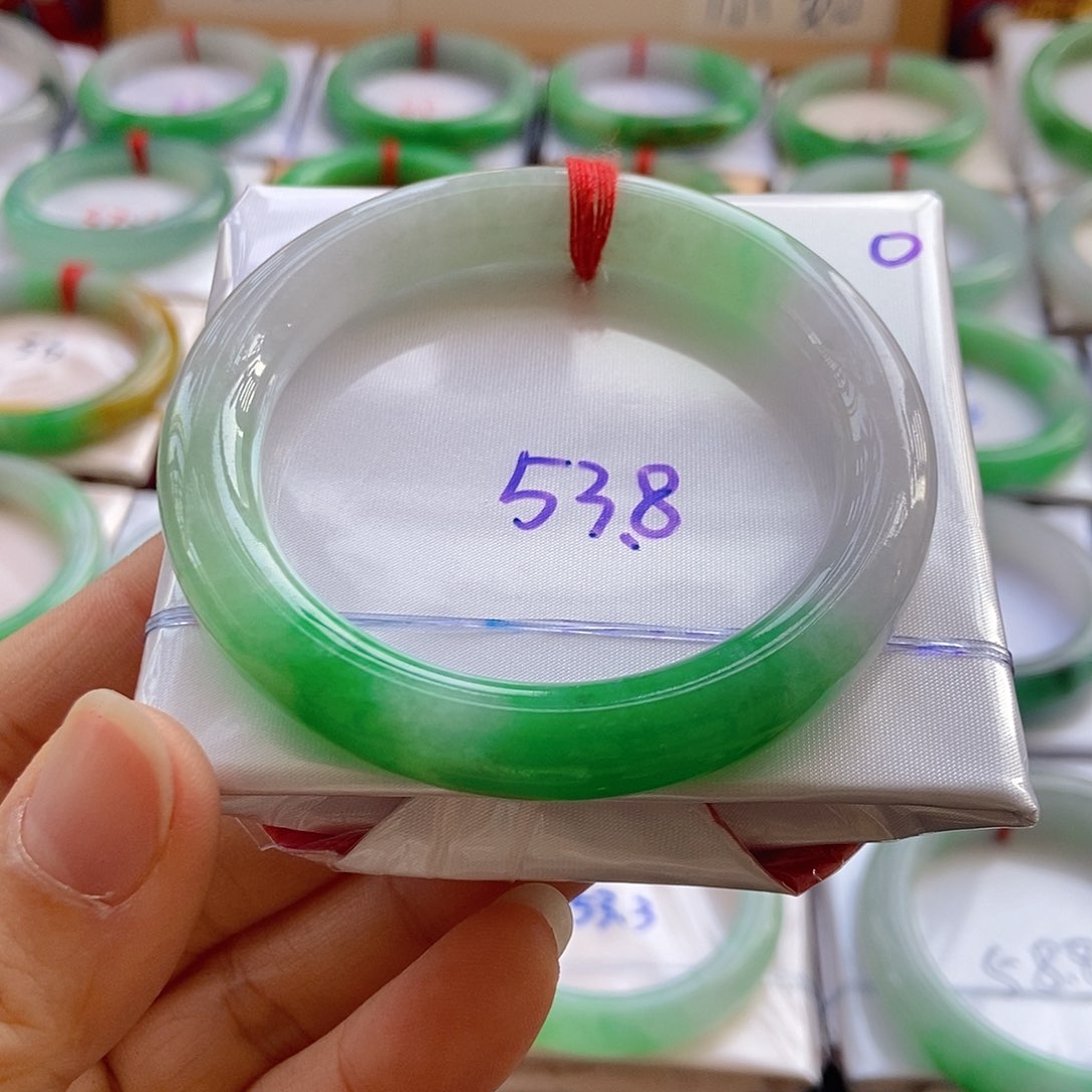 未镶嵌手镯翡翠9号